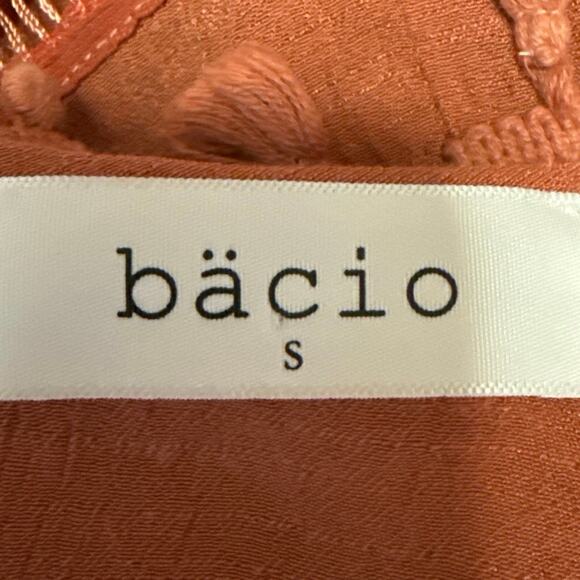 Bacio Brown Pom Pom Tassel Embellished Ruffle Boho Western Blouse Top Size S - Picture 4 of 5